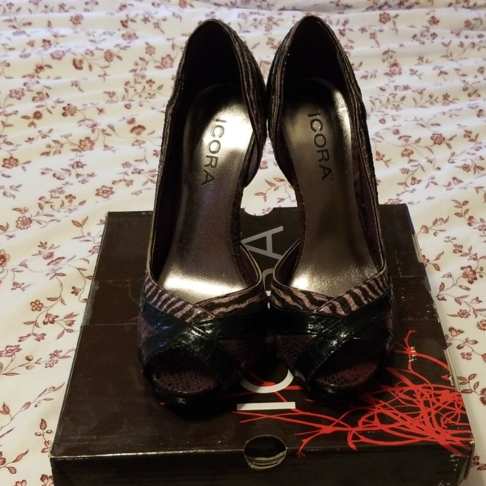 Icora peep toe heels